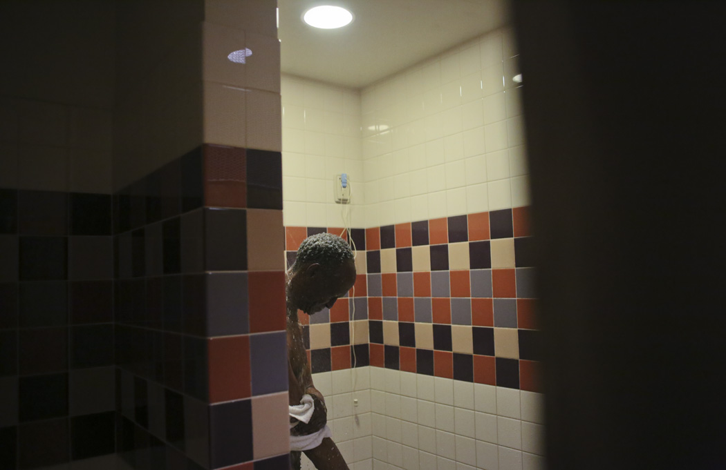 Louis Hutcherson, 69-year-old, a Vietnam veteran who is now homeless, showers at Southern Arizona VA healthcare System on May 26, 2015, Tucson, Arizona. Hutcherson became homeless after facing an eviction, awaits housing through HUD as part of the Veterans Affairs Supportive Housing.